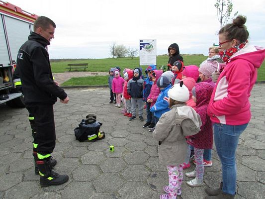 Grafika #25: 04.05.2017 Spotkanie ze Strażakami