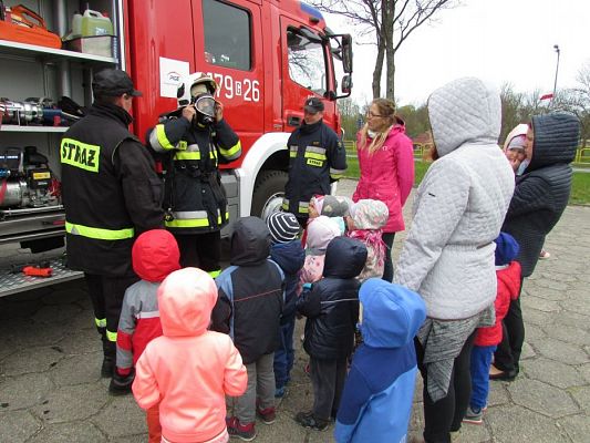 Grafika #51: 04.05.2017 Spotkanie ze Strażakami