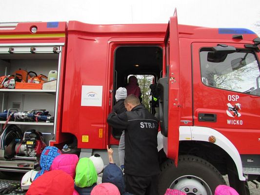 Grafika #72: 04.05.2017 Spotkanie ze Strażakami