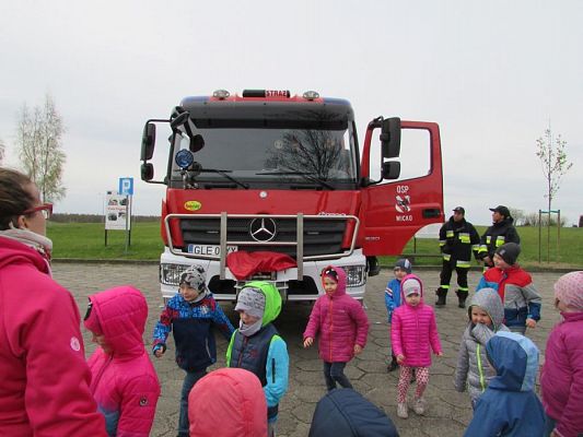Grafika #81: 04.05.2017 Spotkanie ze Strażakami