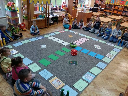 Grafika #18: 21.04.2017 Obchody Dnia Ziemi. Gry i zabawy w deszczową pogodę