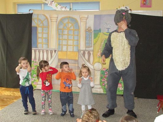 Grafika #23: 05.04.2017 - Przedstawienie pt. "Magiczny ołówek"