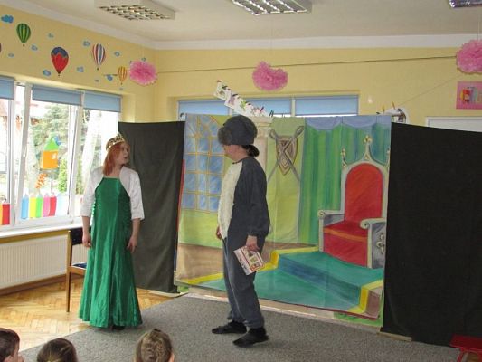 Grafika #38: 05.04.2017 - Przedstawienie pt. "Magiczny ołówek"