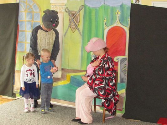 Grafika #42: 05.04.2017 - Przedstawienie pt. "Magiczny ołówek"