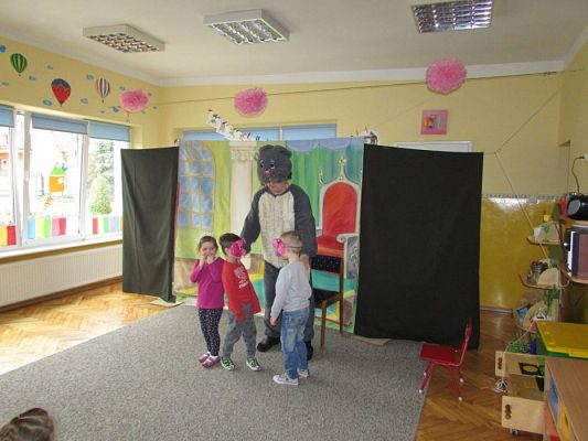 Grafika #46: 05.04.2017 - Przedstawienie pt. "Magiczny ołówek"