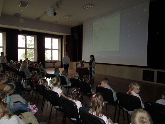 Grafika #3: 04.04.2017 Spotkanie autorskie z Elżbietą Bednarczyk