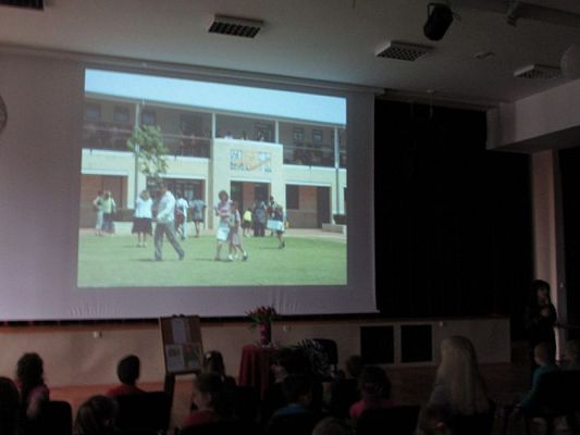 Grafika #13: 04.04.2017 Spotkanie autorskie z Elżbietą Bednarczyk