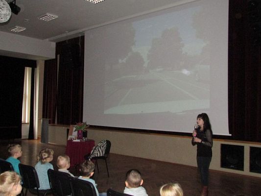 Grafika #15: 04.04.2017 Spotkanie autorskie z Elżbietą Bednarczyk