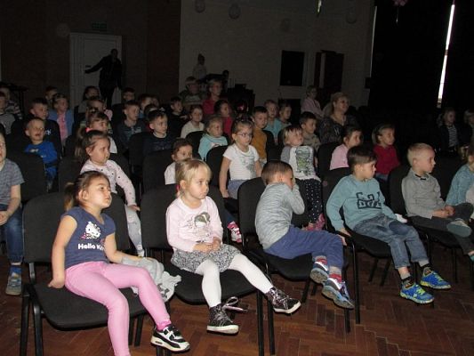 Grafika #16: 04.04.2017 Spotkanie autorskie z Elżbietą Bednarczyk