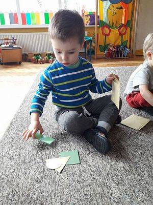 Grafika #17: 31.03.2017 Gr I - Poznajemy zawody naszych rodziców "Zawód nauczyciel-z matematyką za pan brat"