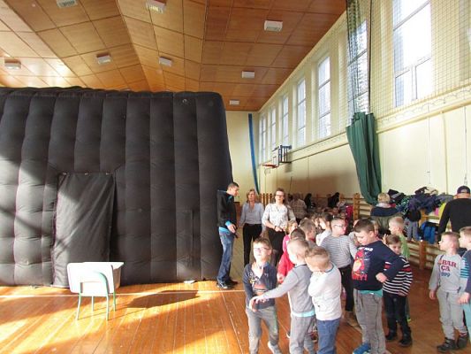 Grafika #0: 14.03.2017 - Kino 3D - "Angry Birds"