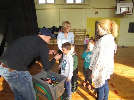 Grafika #2: 14.03.2017 - Kino 3D - "Angry Birds"