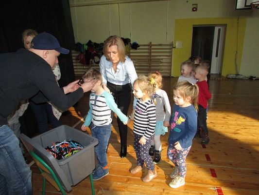 Grafika #3: 14.03.2017 - Kino 3D - "Angry Birds"