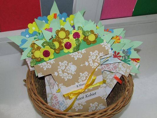 Grafika #72: 08.03.2017 Dzień Kobiet