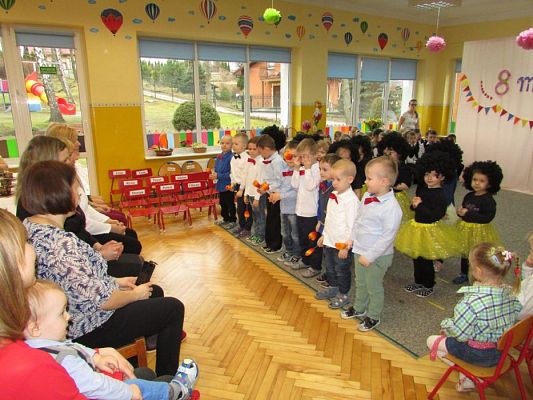 Grafika #46: 08.03.2017 Dzień Kobiet