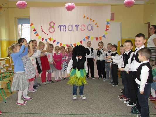 Grafika #57: 08.03.2017 Dzień Kobiet