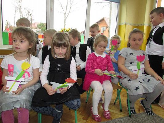 Grafika #67: 08.03.2017 Dzień Kobiet