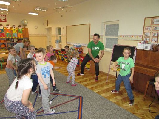 Grafika #6: 22.02.2017 Nauka tańca Hip-hop