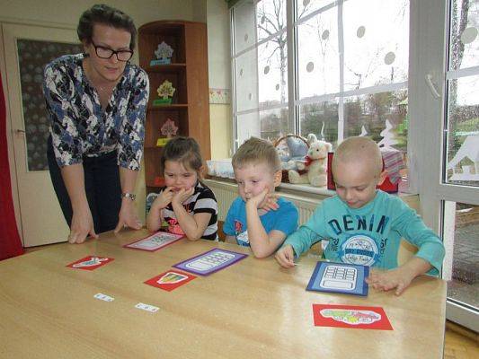 Grafika #12: 22.02.2017 Gra edukacyjna "Mały ratownik to ja!"