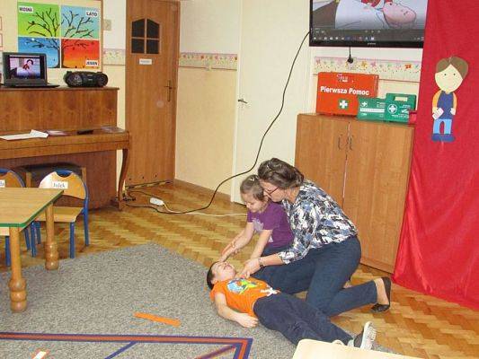 Grafika #25: 22.02.2017 Gra edukacyjna "Mały ratownik to ja!"