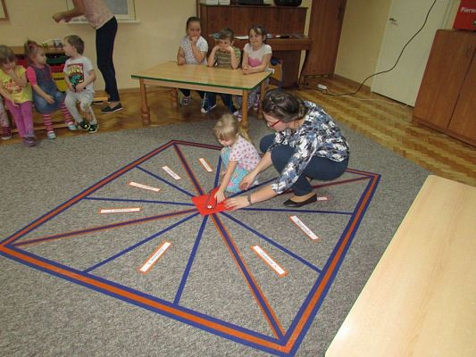 Grafika #35: 22.02.2017 Gra edukacyjna "Mały ratownik to ja!"