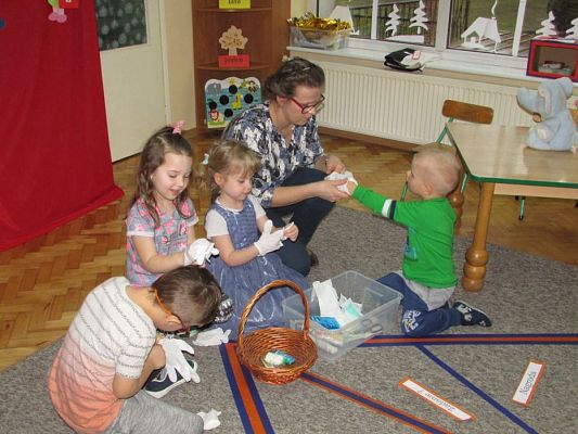 Grafika #54: 22.02.2017 Gra edukacyjna "Mały ratownik to ja!"