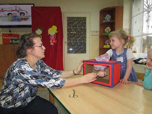 Grafika #79: 22.02.2017 Gra edukacyjna "Mały ratownik to ja!"