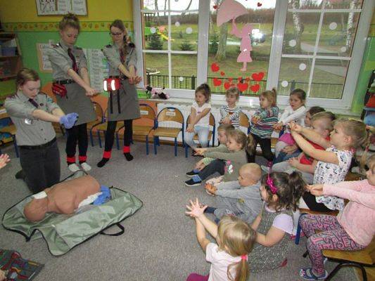 Grafika #27: 20.02.2017 Warsztaty udzielania pierwszej pomocy