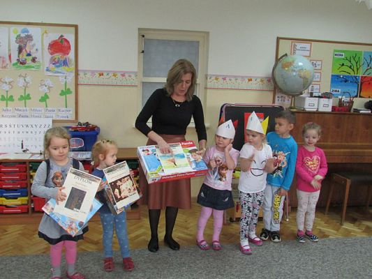 Grafika #8: Nagrody w konkursie pt. Jesienne drzewo"