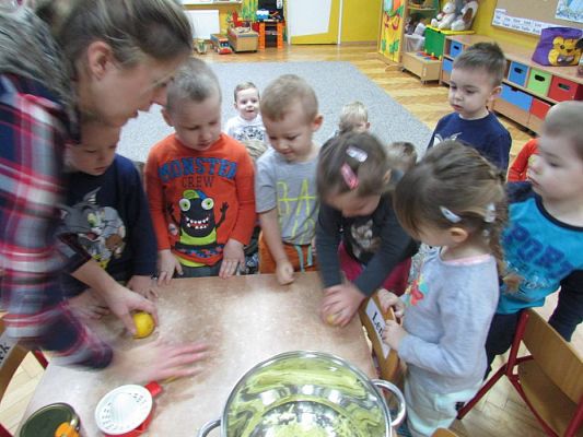 Grafika #8: Tajemnica eliksiru dla Babci i Dziadka!