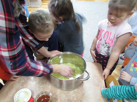 Grafika #22: Tajemnica eliksiru dla Babci i Dziadka!