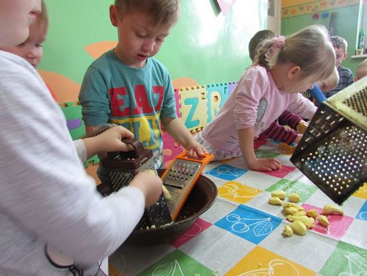 Grafika #64: Tajemnica eliksiru dla Babci i Dziadka!