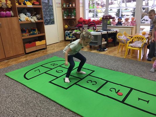 Grafika #34: Ferie zimowe 2017