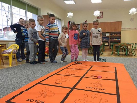 Grafika #38: Ferie zimowe 2017