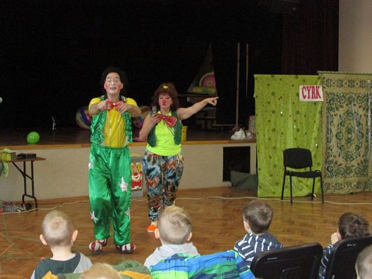 Grafika #17: 11.01.2017 Występy artystów cyrkowych