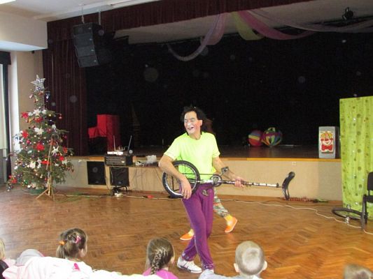 Grafika #84: 11.01.2017 Występy artystów cyrkowych