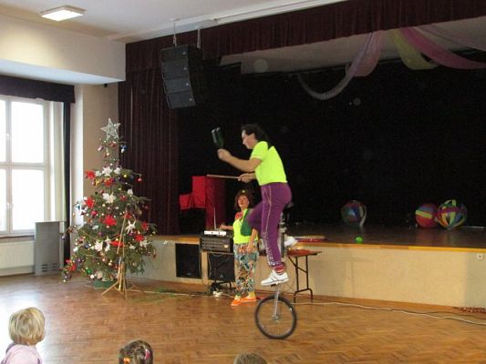 Grafika #90: 11.01.2017 Występy artystów cyrkowych