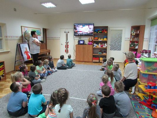 Grafika #0: 09.12.2016 Warsztaty bombkowe w gr. II i III