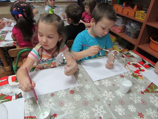 Grafika #11: 09.12.2016 Warsztaty bombkowe w gr. II i III