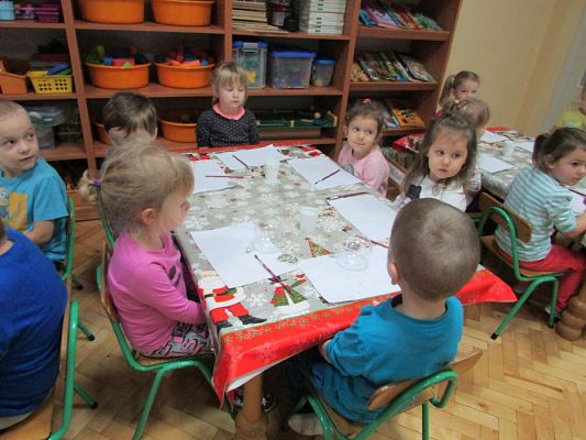 Grafika #44: 09.12.2016 Warsztaty bombkowe w gr. II i III