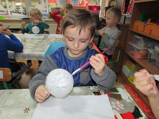 Grafika #76: 09.12.2016 Warsztaty bombkowe w gr. II i III