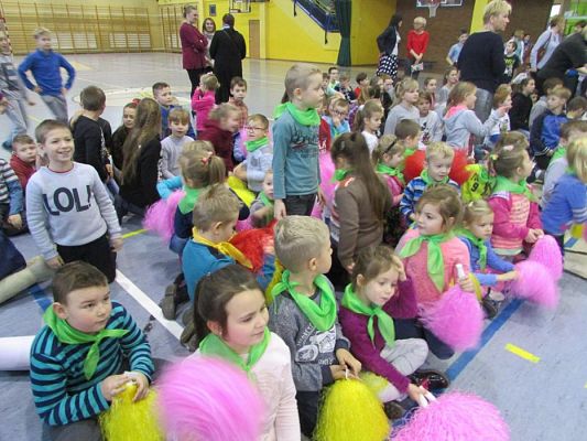 Grafika #0: 01.12.2016 Koncert Majki Jeżowskiej w Łebie