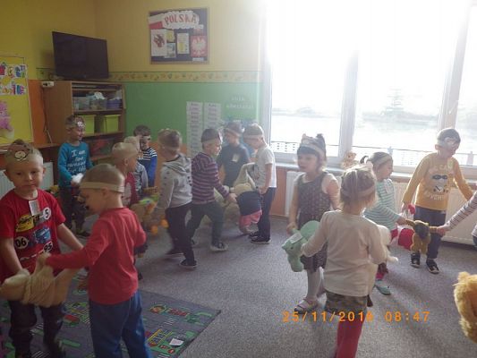 Grafika #76: 25.11.2016 Międzynarodowy Dzień Pluszowego Misia