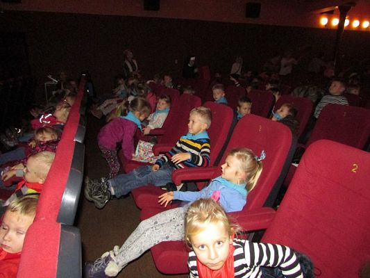 Grafika #8: 23.11.2016 Przedstawienie pt. "Księga Dżungli"