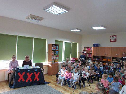 Grafika #11: 22.11.2016 Przedszkolny Konkurs Talentów cz.I