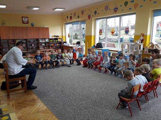 Grafika #7: 18.11.2016 Wizyta pana doktora