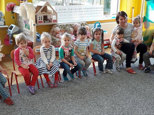 Grafika #11: 18.11.2016 Wizyta pana doktora