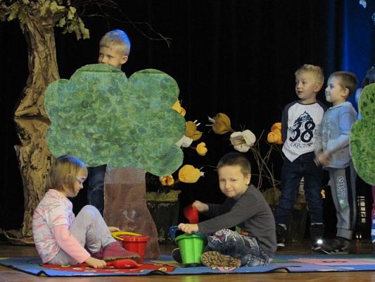 Grafika #21: 18.11.2016 "STOP przemocy"- udział w konkursie teatralnym