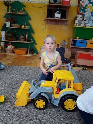 Grafika #5: 17.11.2016 Zabawy w grupie Maluszków