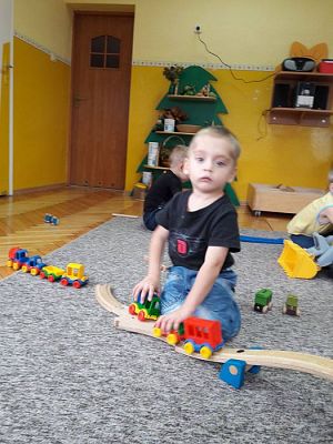 Grafika #15: 17.11.2016 Zabawy w grupie Maluszków